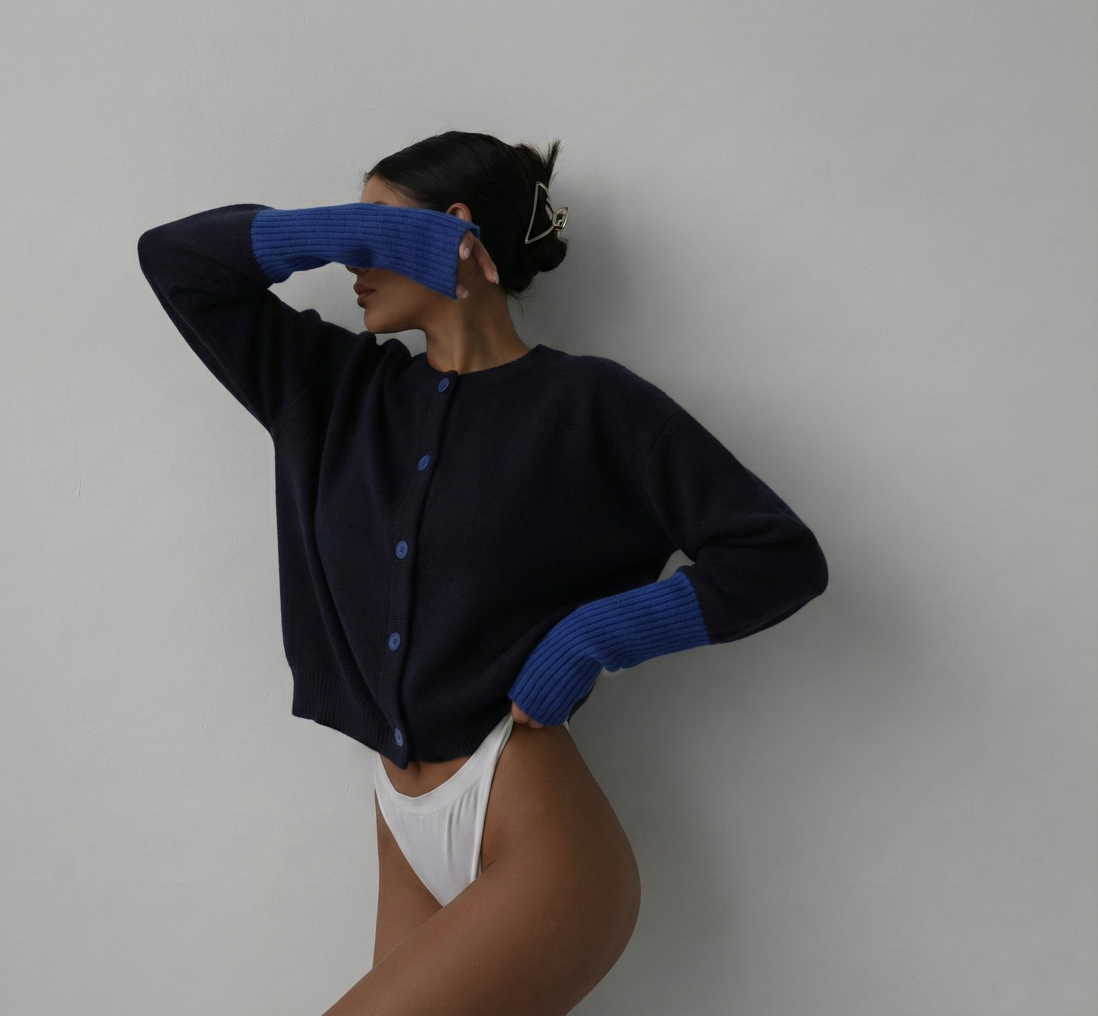 Lumi Contrast Cozy Sweater